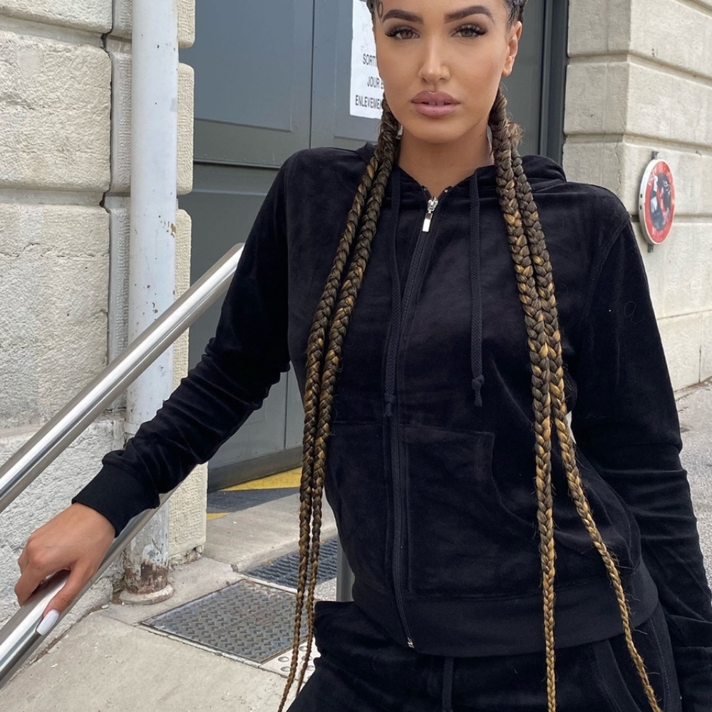 Black velour jogging set